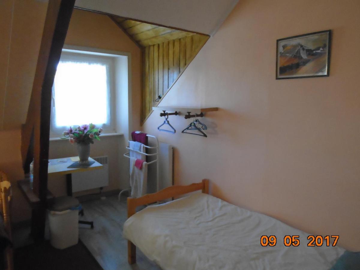 La Mare Aux Fees Bed & Breakfast Huelgoat Bagian luar foto